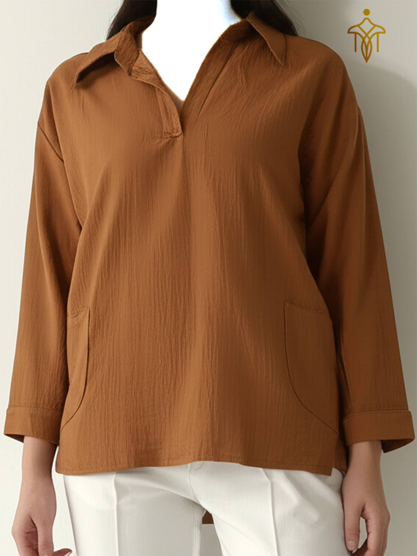 بلوز زنانه آستین بلند مناسب فصل‌های خنک و استایل لایه‌ای – Layer-Friendly Long Sleeve Blouse for Fall & Spring Arosha Roy
