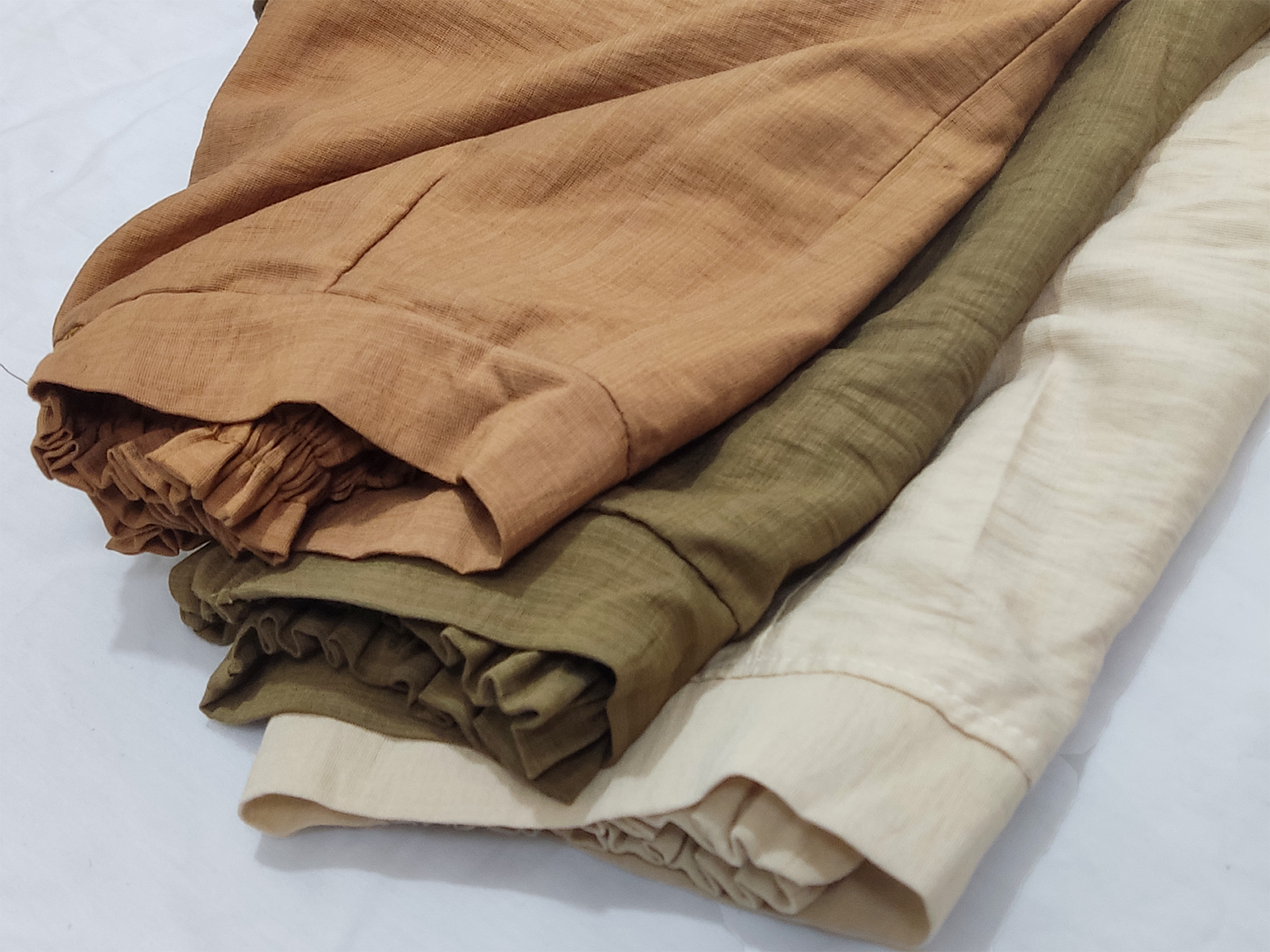 شلوار راسته زنانه شیک و راحت برای محل کار و مهمانی – Straight Women's Pants for Office & Party Sophia Roy